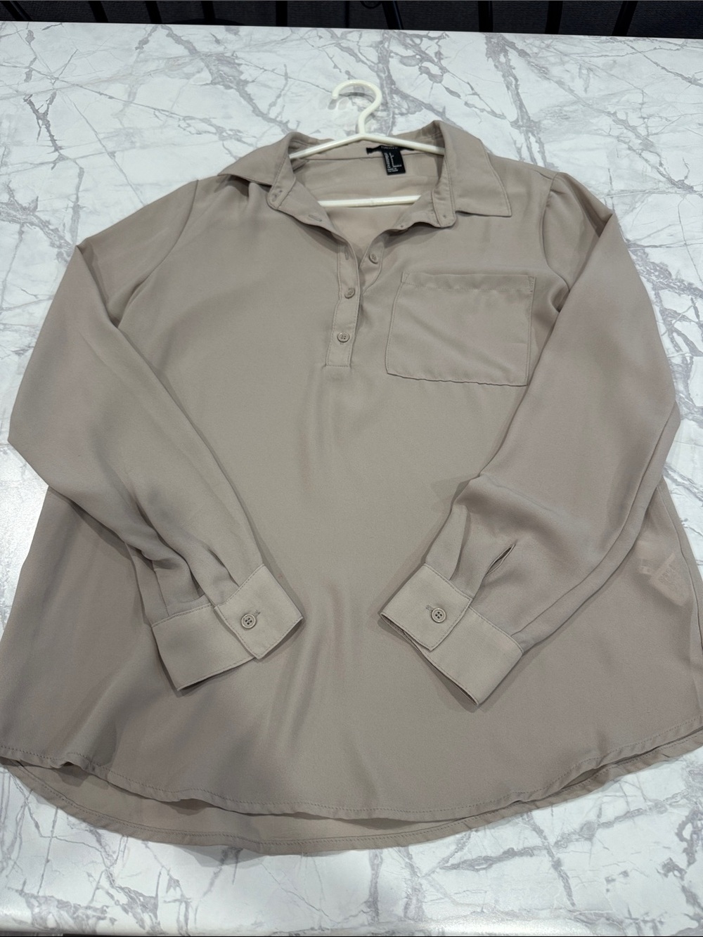 Womens Long-Sleeve collared blouse in Taupe - Unbranded